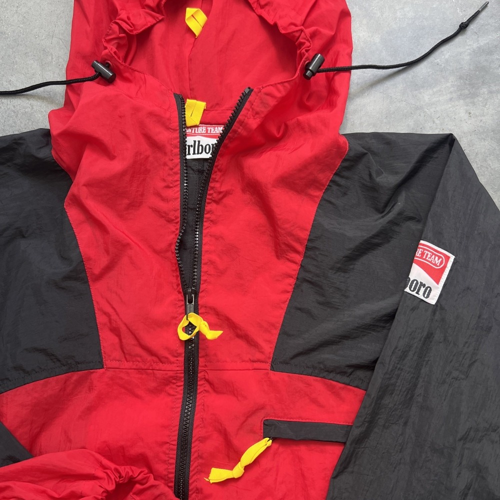 VINTAGE Marlboro Adventure Team Jacket Mens L Red Black Full Zip Windbreaker 90s - Picture 4 of 9